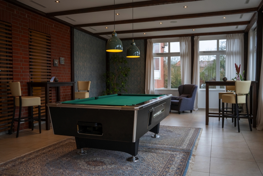 Lust auf eine Partie Billard? In der Lounge finden Sie einen Billardtisch.