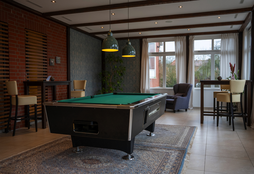 Lust auf eine Partie Billard? In der Lounge finden Sie einen Billardtisch.
