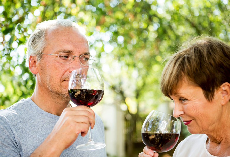 Bei der Weinprobe erleben Sie Genussmomente und finden Ihren liebsten edlen Tropfen.