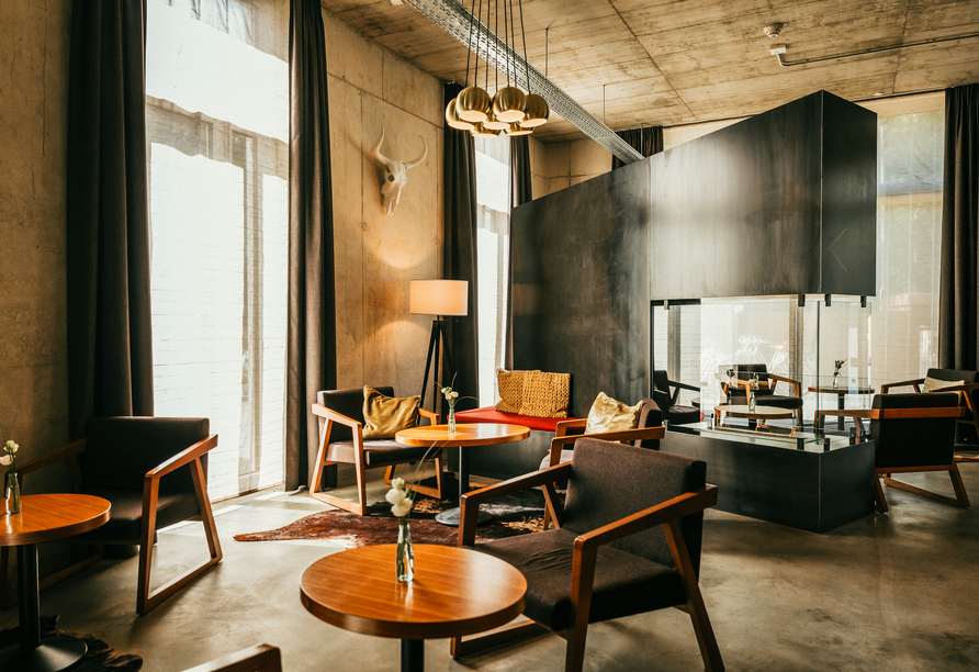 Stilvoll ankommen: die moderne Lobby im Hotel K99
