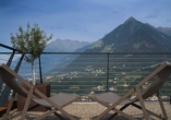 Von der Dachterrasse genießen Sie das Panorama auf die Berge der Texelgruppe. 