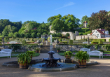 Im nahe gelegenen Blankenburg können Sie in den barocken Gärten am Schlossberg flanieren.