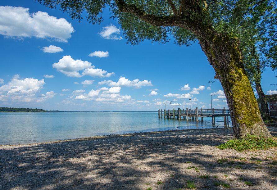 Freuen Sie sich auf eine erlebnisreiche Radreise mit einzigartigen Natureindrücken in der beliebten Urlaubsregion Chiemsee-Chiemgau.