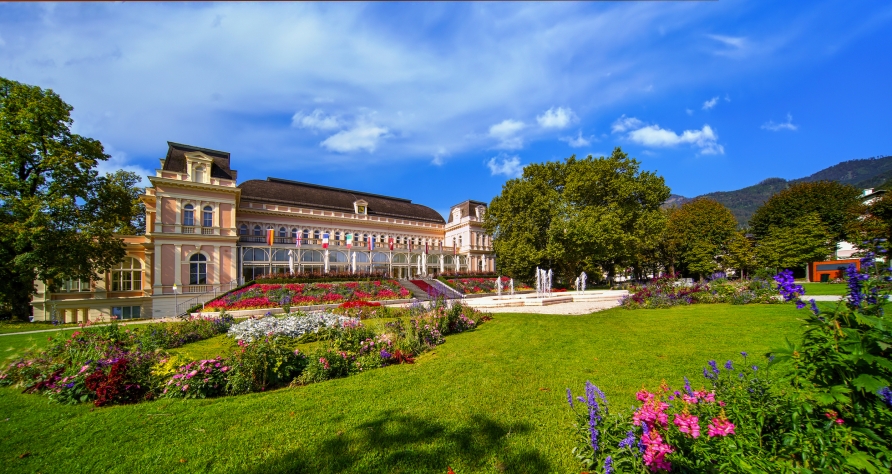 Erleben Sie Kultur und Geschichte in Bad Ischl mit Kongress- und Theaterhaus.