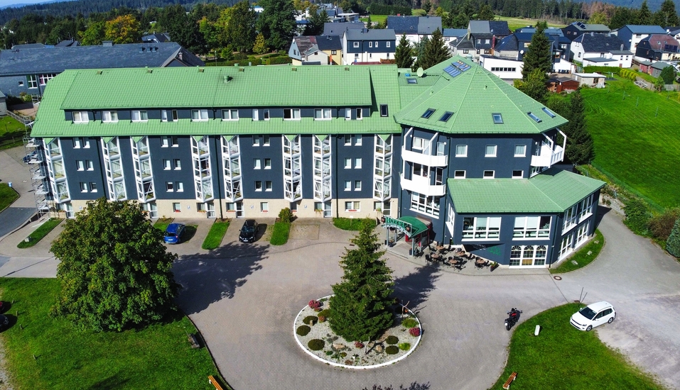 Außenansicht vom Hotel Kammweg