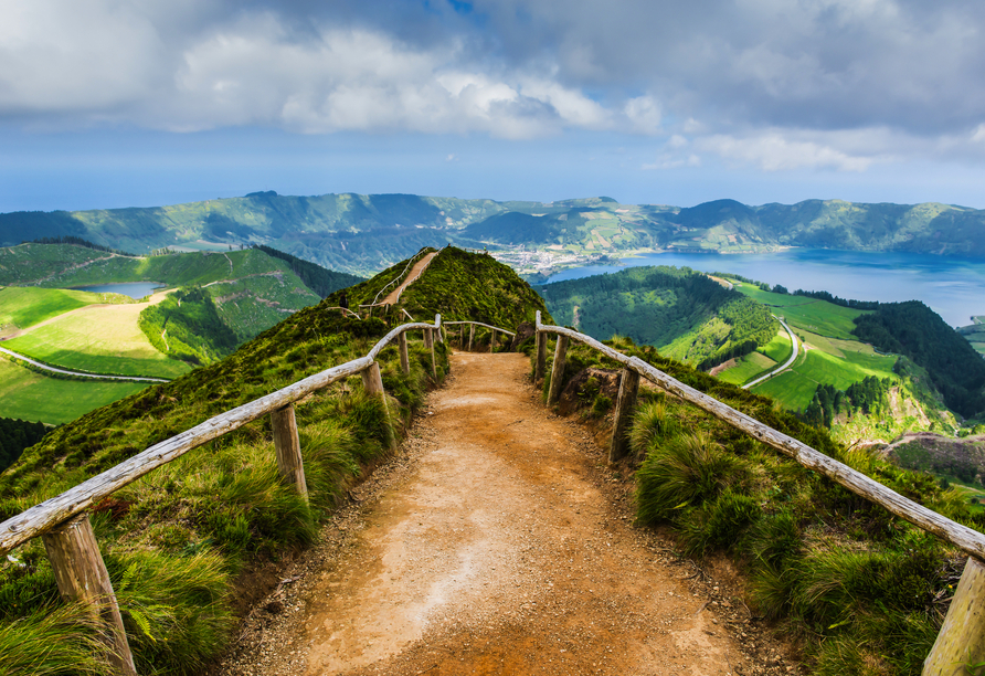 In Sete Cidades erwarten Sie einzigartige Traumausblicke, die Sie niemals vergessen werden.