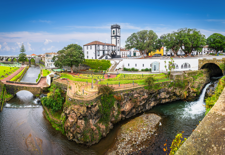 Ribeira Grande werden Sie bei einem Ausflug ebenfalls entdecken.