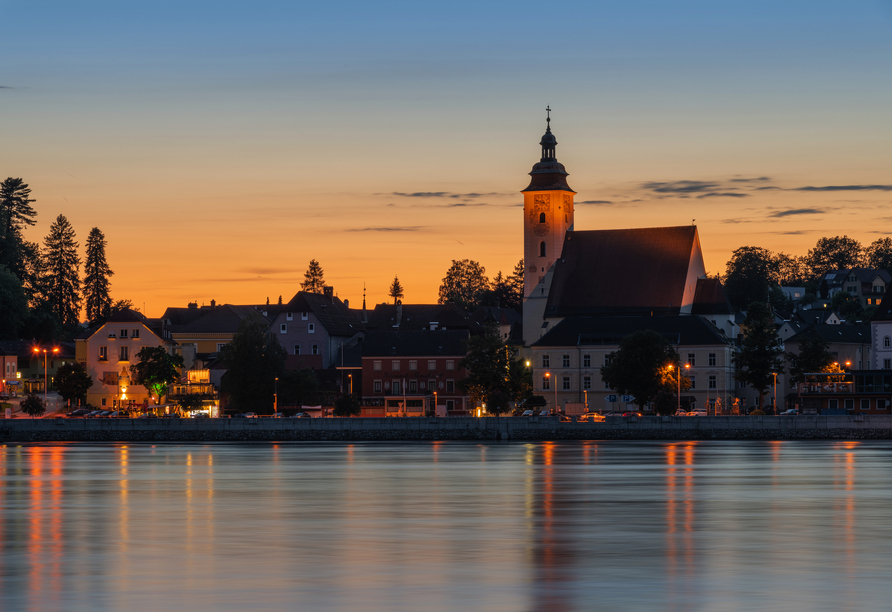 Grein liegt idyllisch an der Donau.