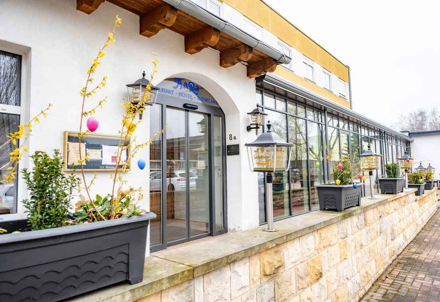 Außenansicht des AaRa Hotels Radeberg