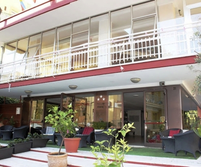 Das Hotel Fellini begrüßt Sie herzlich zu Ihrer Auszeit in Rimini.
