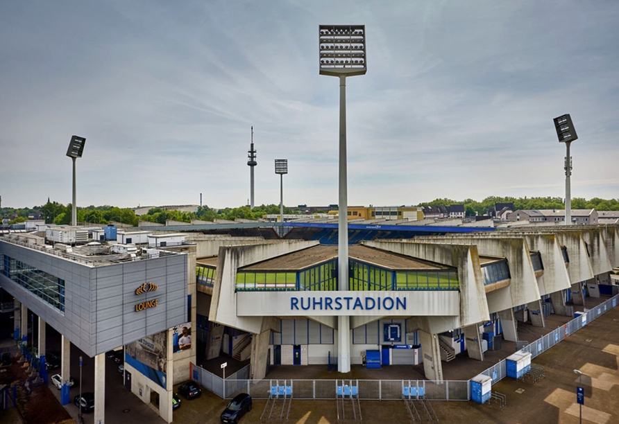 Das Hotel befindet sich in direkter Lage am Ruhrstadion.