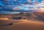 Freuen Sie sich auch auf einen Ausflug zu den beeindruckenden Sanddünen des Naturparks Corralejo.
