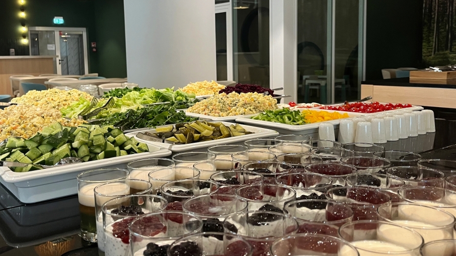 Buffet im Restaurant des Hotels Spark by Hilton Pobierowo