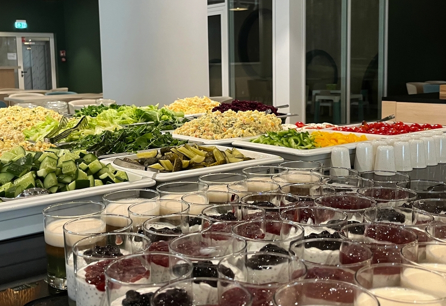 Buffet im Restaurant des Hotels Spark by Hilton Pobierowo