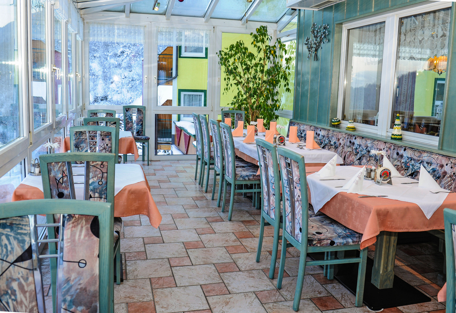 Lassen Sie sich im Restaurant kulinarisch verwöhnen.
