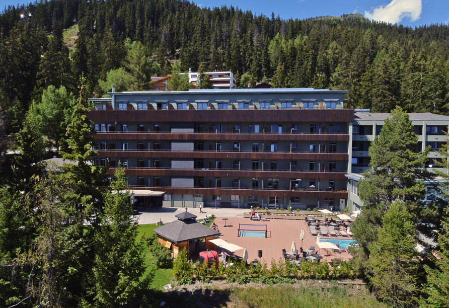 Herzlich willkommen im Hotel Faern Crans-Montana!