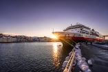 Außenansicht des Postschiffes Finnmarken