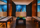 Das luxuriöse Spa erwartet Sie mit erholsamen Wellnessanwendungen.