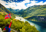 Diese Kreuzfahrt bringt Sie zu den schönsten Fjorden Norwegens, wie hier den Geirangerfjord.