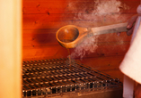 Wärmen Sie sich in der hoteleigenen Sauna wieder auf. 