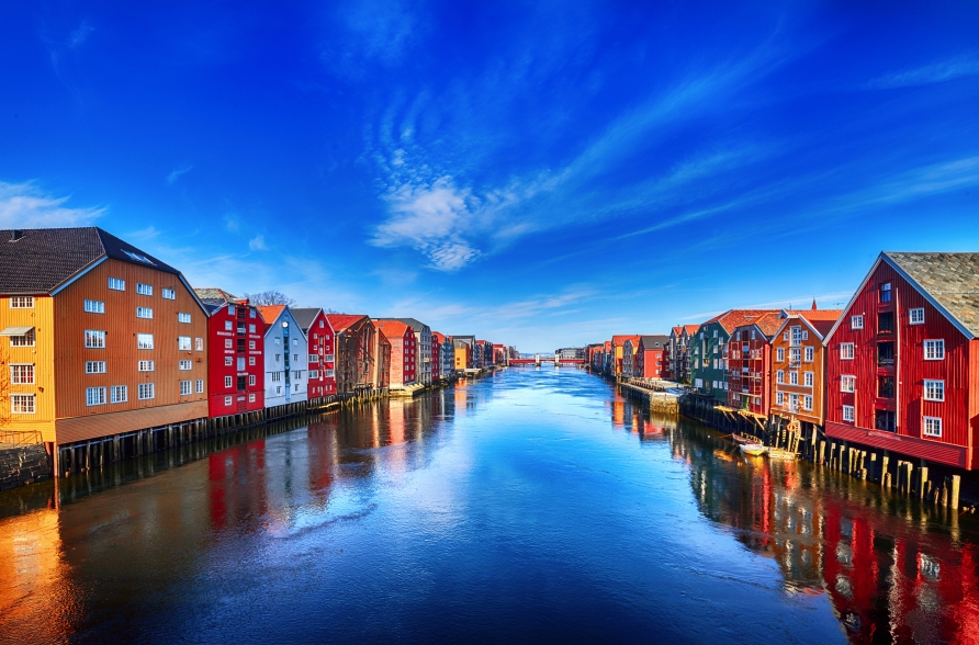 Bunte Häuser in Trondheim – was für ein Motiv.