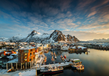 Freuen Sie sich auf Svolvær auf den Lofoten.
