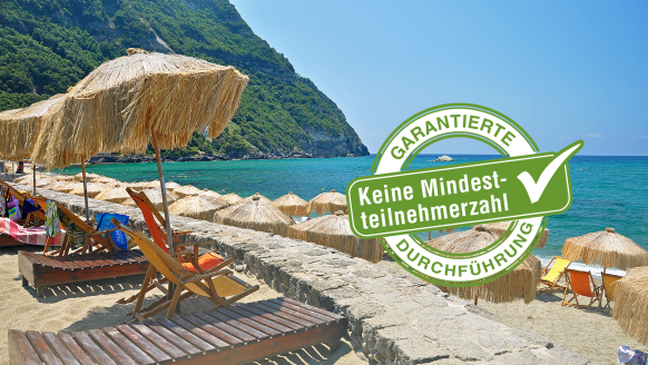 Auf Ischia gibt es viele herrliche Sandstrände, die zum Sonnenbaden einladen.