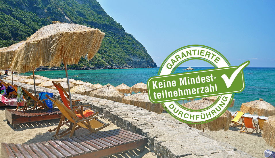 Auf Ischia gibt es viele herrliche Sandstrände, die zum Sonnenbaden einladen.