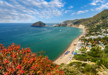 Machen Sie einen Ausflug zum Maronti-Strand – ein Paradies direkt am Meer.