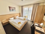 Beispiel eines Doppelzimmers mit Balkon