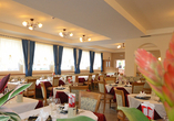 Lassen Sie sich im Restaurant mit Köstlichkeiten der italienischen Küche verwöhnen.