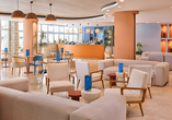 Machen Sie es sich im Loungebereich der Lobbybar gemütlich!