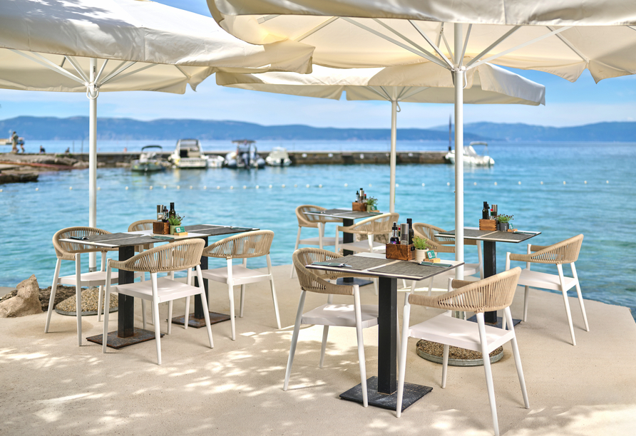 Das Restaurant Il Cantuccio bietet Essen mit Panoramablick.