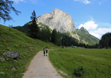 Fahren Sie mit der höchstgelegenen Standseilbahn Österreichs auf die Wurzeralm und genießen Sie die Natur.