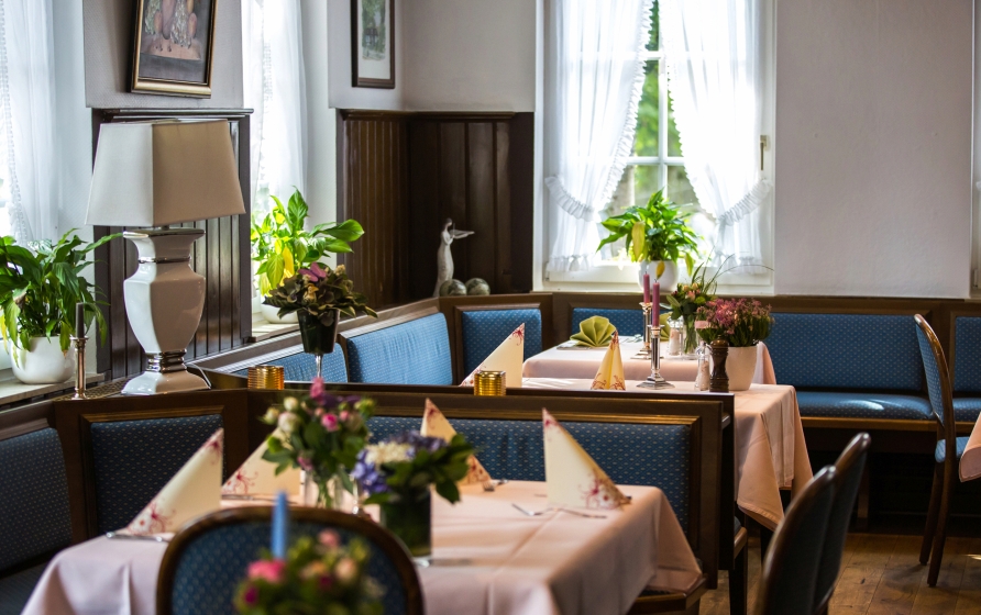 Lassen Sie sich im Restaurant kulinarisch verwöhnen.
