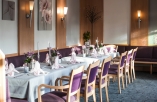 Einladender Frühstücksraum des Hotels