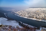 Lassen Sie sich von traumhaften Panoramaussichten auf die Mosel verzaubern.