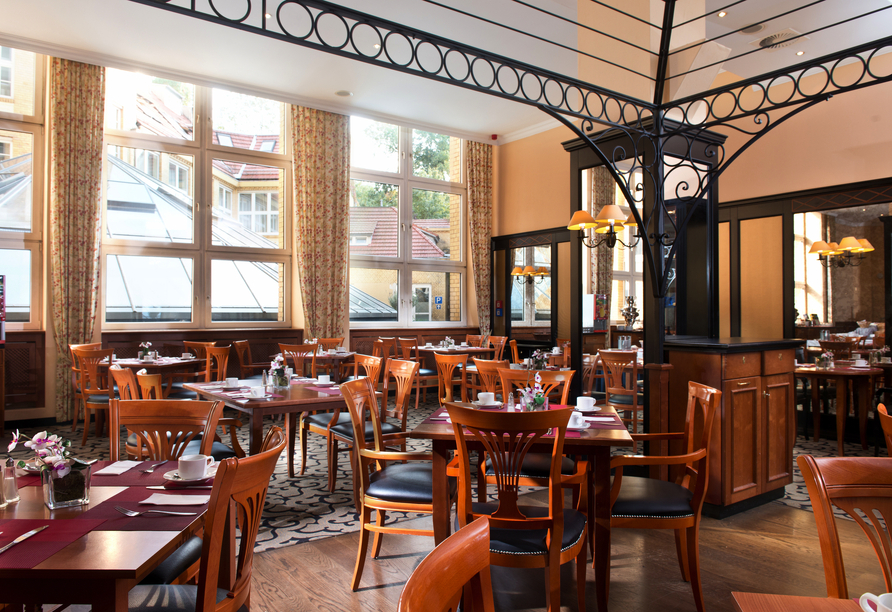 Frühstücksraum im Hotel Wyndham Garden Berlin Mitte