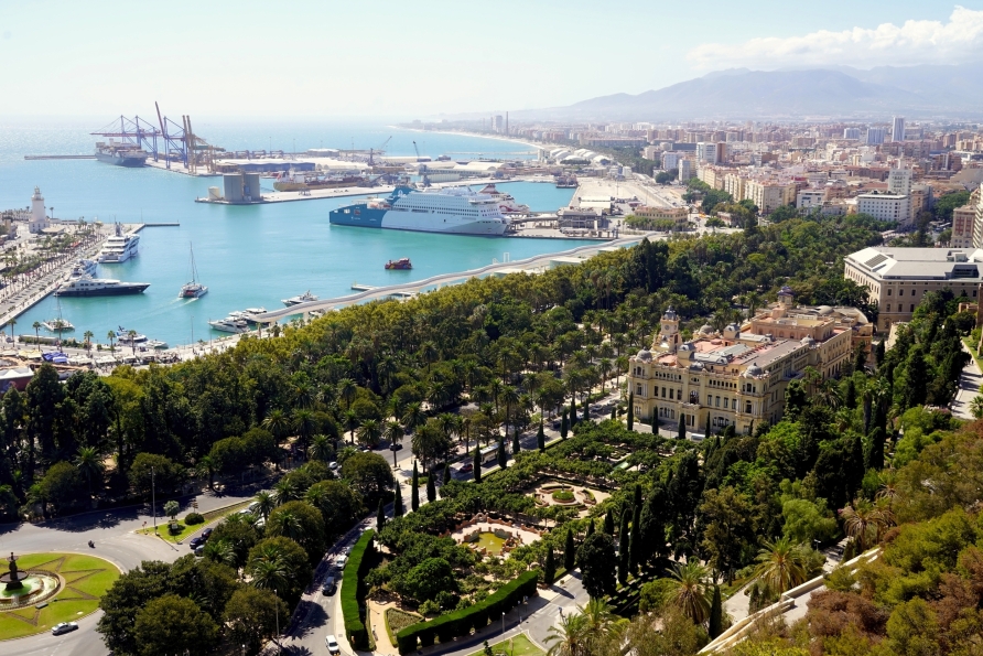 Tradition trifft auf Moderne – erleben Sie Marbella zwischen Geschichte und Glamour.