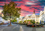 Reisetermin 24.04.26: Spazieren Sie durch die Altstadt von Koblenz.