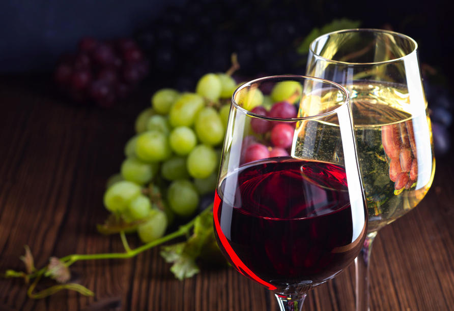 Lassen Sie sich ein Glas Wein schmecken!