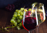 Lassen Sie sich ein Glas Wein schmecken!