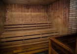 Entspannen Sie in der rustikalen Sauna. 
