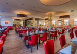 Das Sport- & Vital-Resort Neuer Hennings Hof in Perleberg verfügt über ein Buffetrestaurant.