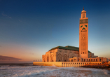 In Casablanca, direkt am Atlantik gelegen, empfängt Sie die Hassan-II.-Moschee in wundervollem Ambiente!