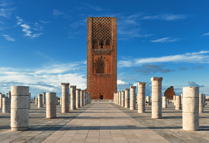 Freuen Sie sich auf einen Besuch des imposanten Hassan-Turms in Rabat.