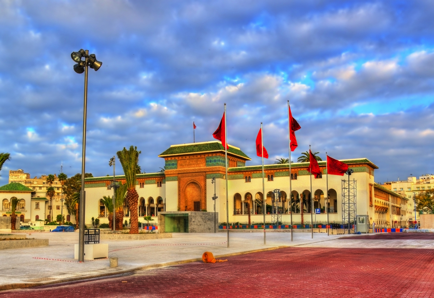 Besuchen Sie das geografische Zentrum Casablancas: den Mohammed-V-Platz!