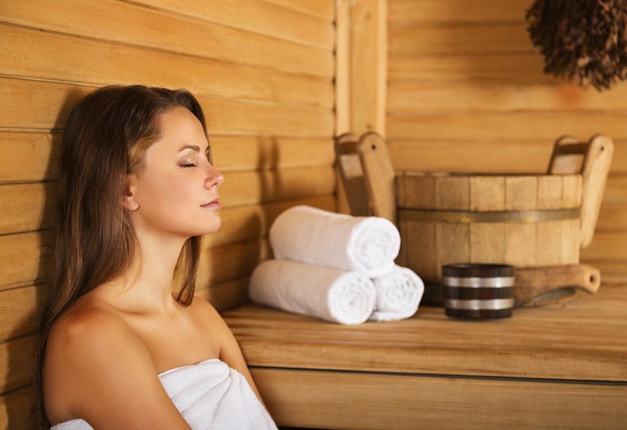 Entspannen Sie sich nach einem aktiven Tag in der Sauna.