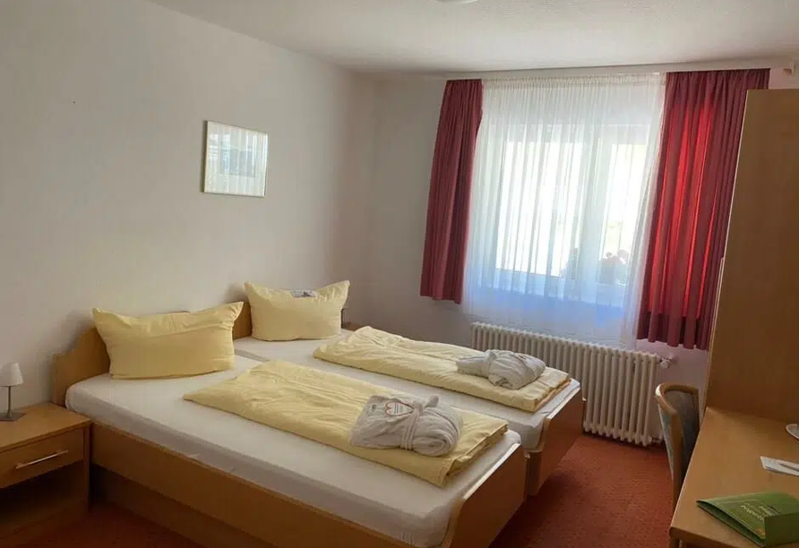 Beispiel eines Doppelzimmers im JUFA Hotel Schwarzwald