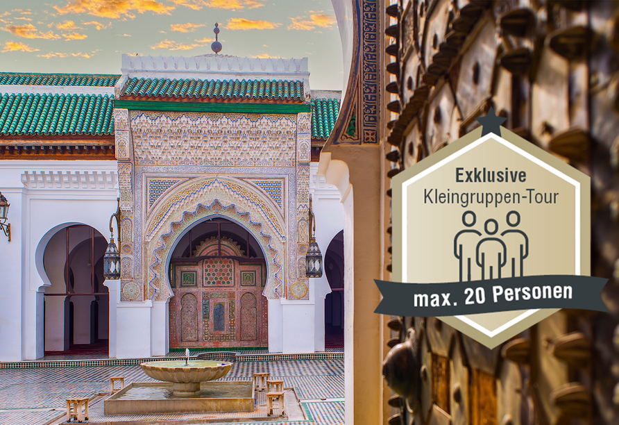Willkommen in Marokko! Besuchen Sie die älteste durchgehend betriebene Universität der Welt: die al-Qarawīyīn-Moschee und -Universität in Fès.